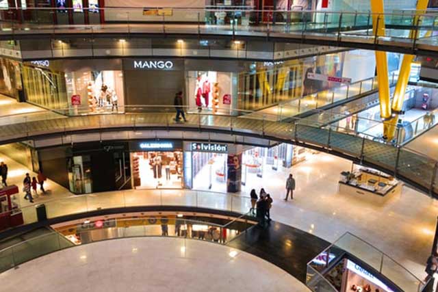 Mobilne myjnie parowe – dla przestrzeni publicznych